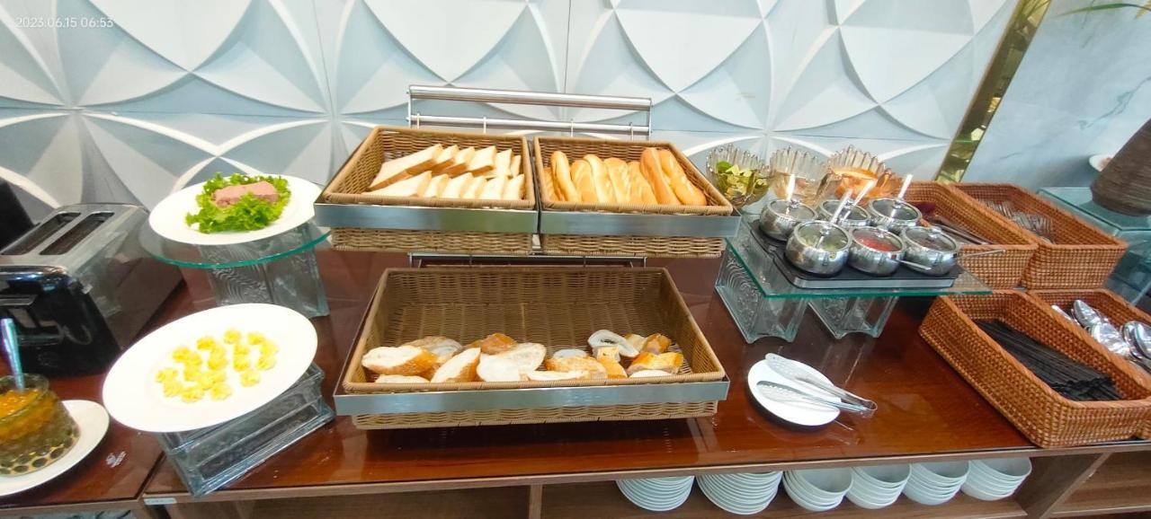 Khach San Bamboo Sai Gon Hotell Ho Chi Minh-staden Exteriör bild